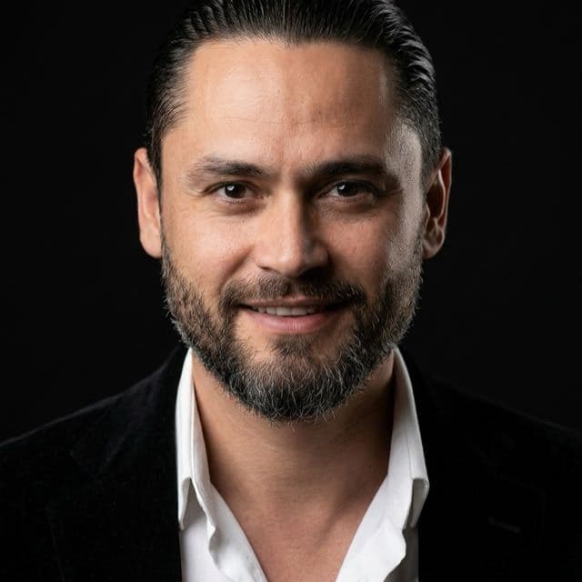 Yrd. Doç. Dr. Utku Gürhan